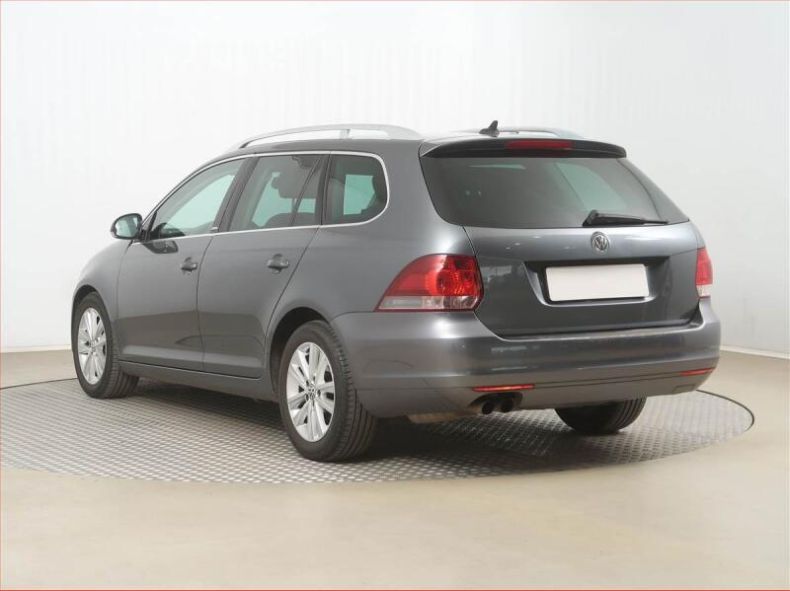 Volkswagen Golf - hlavní fotka
