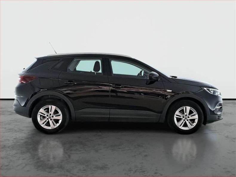 Opel Grandland X - hlavní fotka