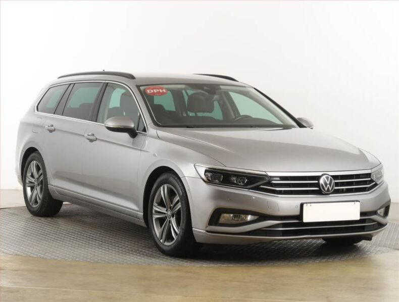 Volkswagen Passat - hlavní fotka inzerátu