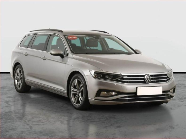 Volkswagen Passat - hlavní foto