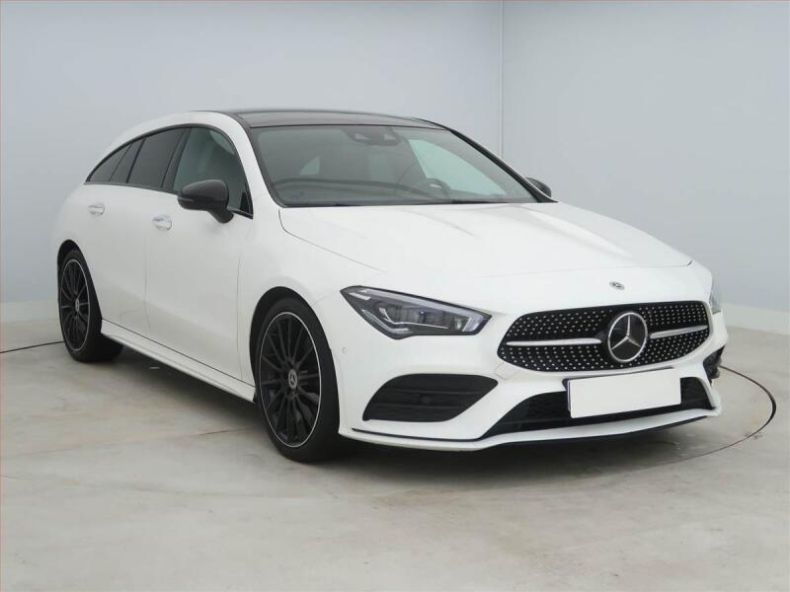 Mercedes Třída CLA - hlavní foto