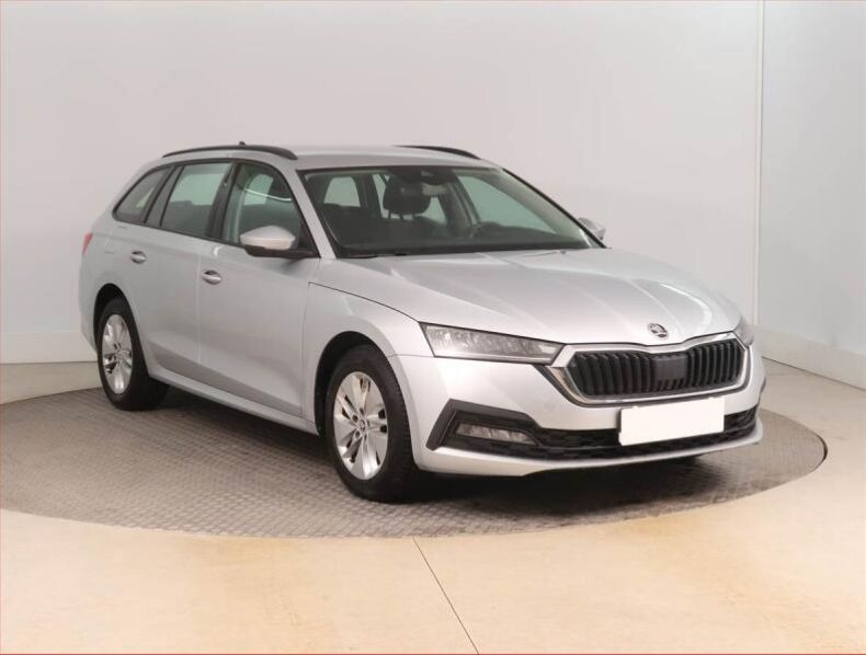Škoda Octavia - hlavní foto