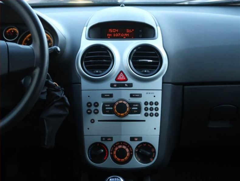 Opel Corsa - hlavní fotka