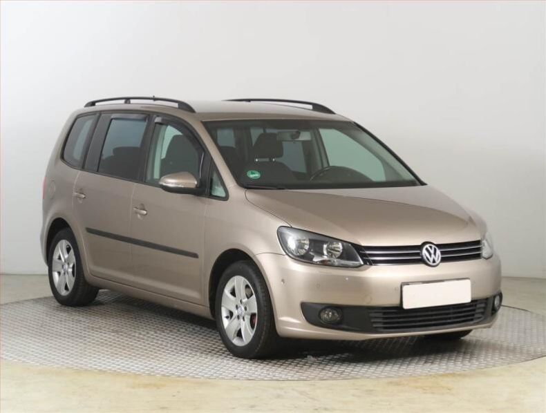 Volkswagen Touran - hlavní foto