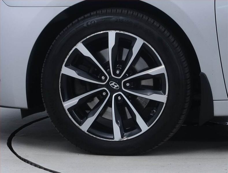 Hyundai i40 - hlavní fotka