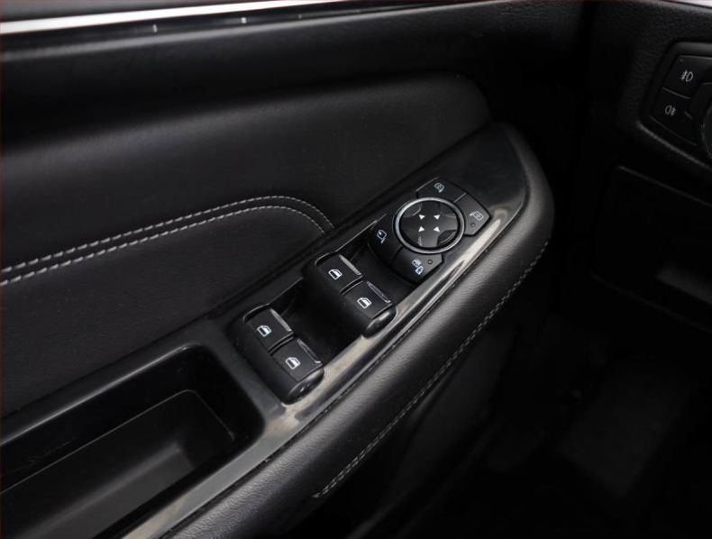 Ford Galaxy - hlavní fotka