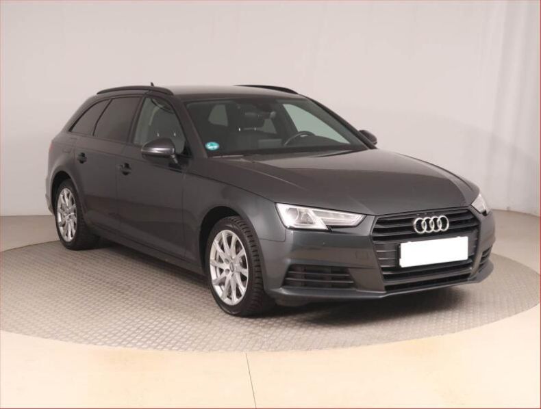 Audi A4 - hlavní foto