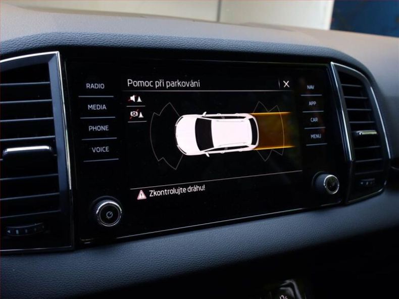 Škoda Karoq - hlavní fotka