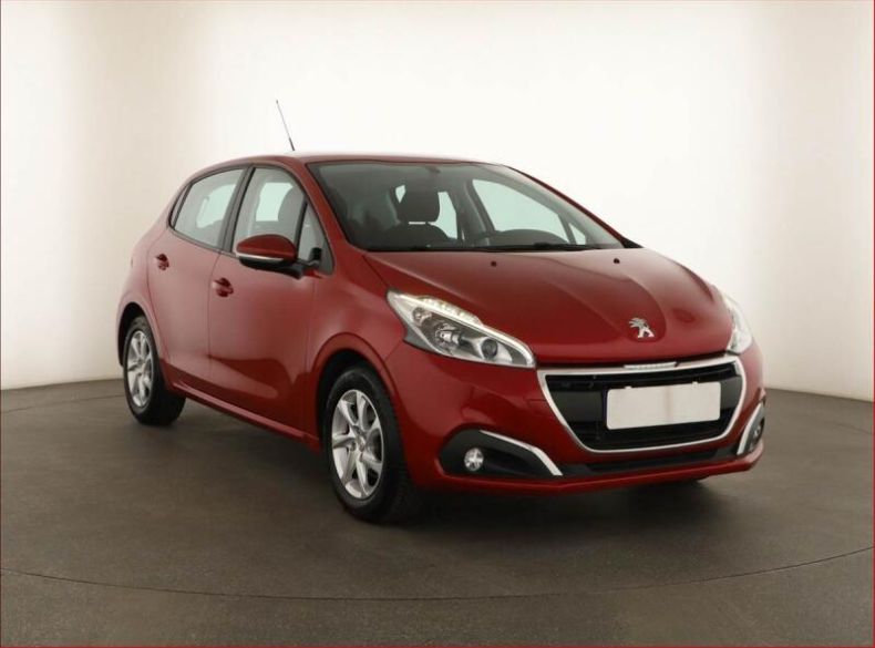 Peugeot 208 - hlavní foto