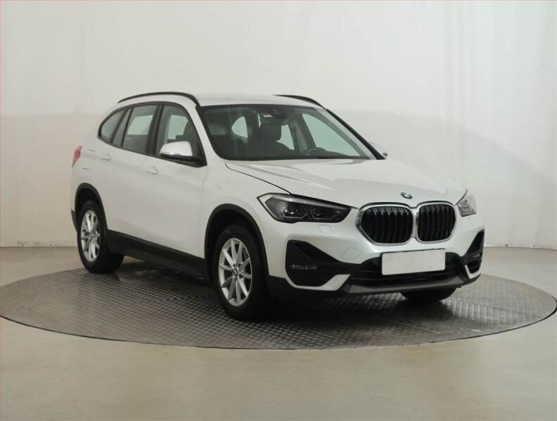 BMW X1 - hlavní foto