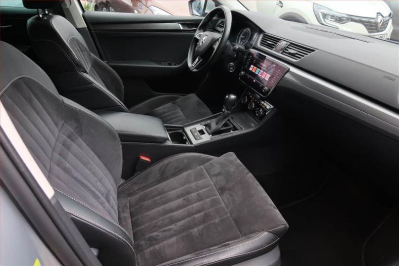 Škoda Superb - hlavní fotka