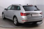 Škoda Superb - fotka číslo 3