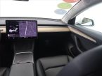 Tesla Model 3 - fotka číslo 7