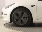 Tesla Model 3 - fotka číslo 13