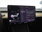 Tesla Model 3 - fotka číslo 20