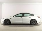 Tesla Model 3 - fotka číslo 2