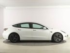 Tesla Model 3 - fotka číslo 5