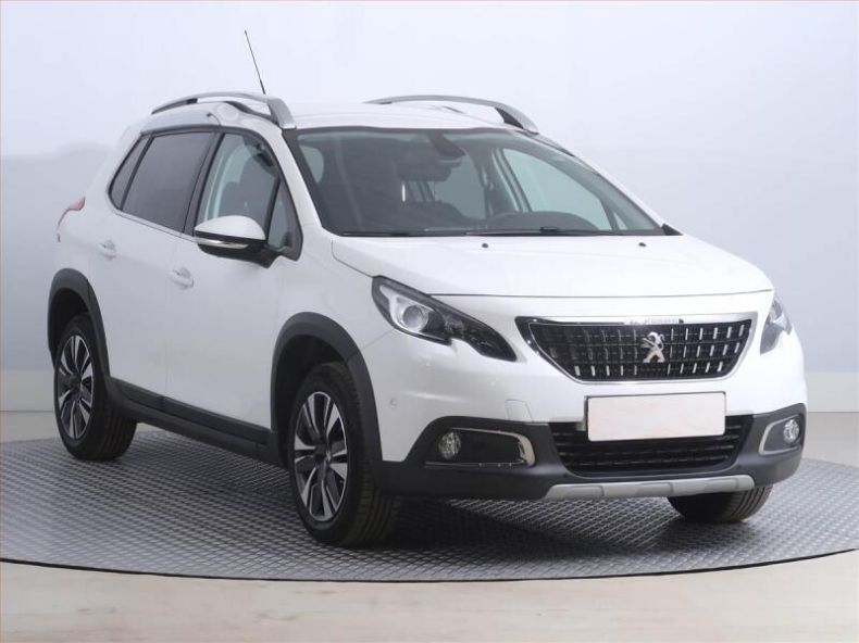 Peugeot 2008 - hlavní foto