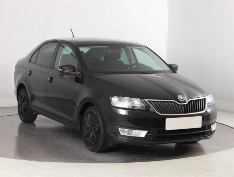 Škoda Rapid - hlavní foto