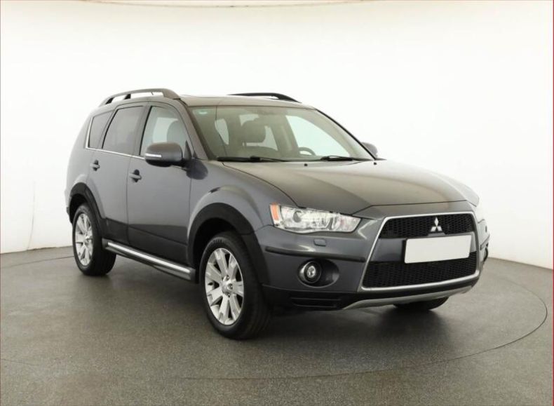 Mitsubishi Outlander - hlavní fotka inzerátu