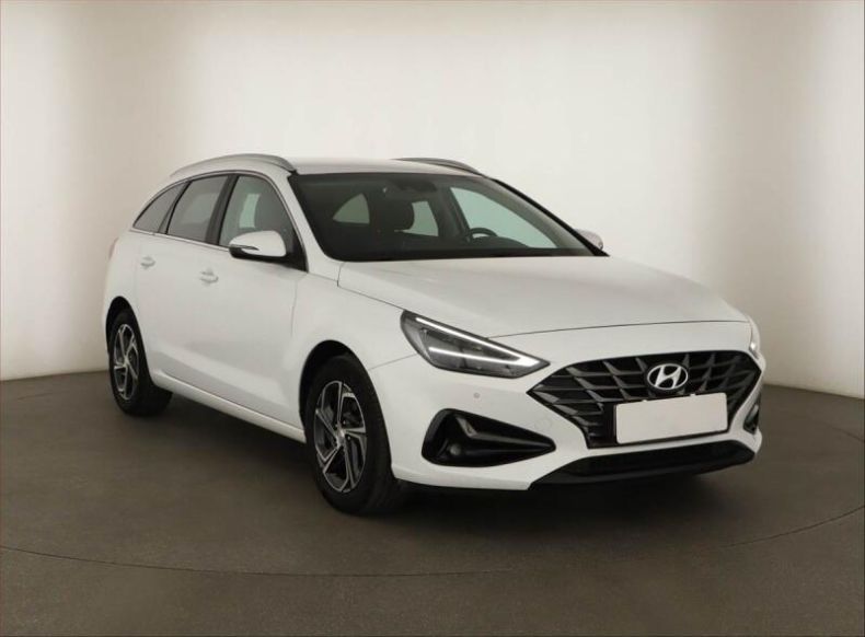 Hyundai i30 - hlavní foto