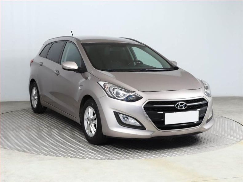 Hyundai i30 - hlavní fotka inzerátu