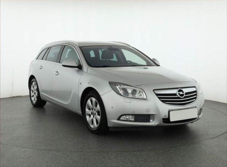 Opel Insignia - hlavní fotka inzerátu