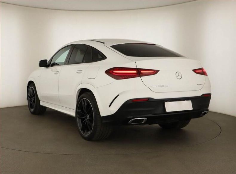 Mercedes GLE - hlavní fotka