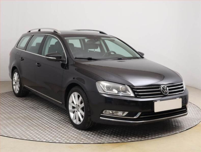 Volkswagen Passat - hlavní fotka inzerátu