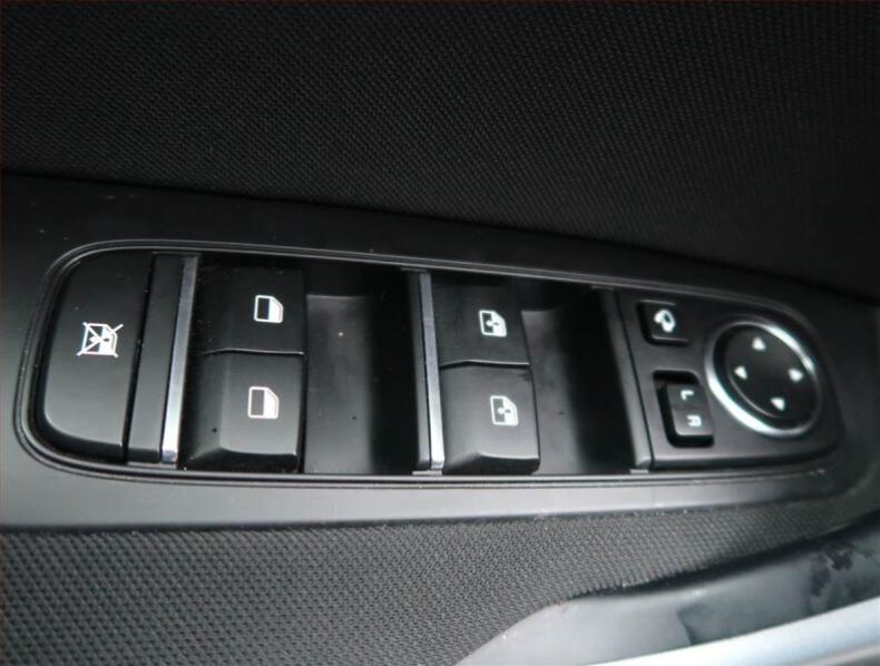 Kia Cee'd - hlavní fotka