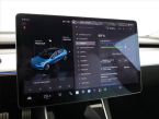 Tesla Model 3 - fotka číslo 8
