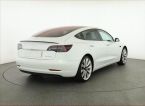 Tesla Model 3 - fotka číslo 4