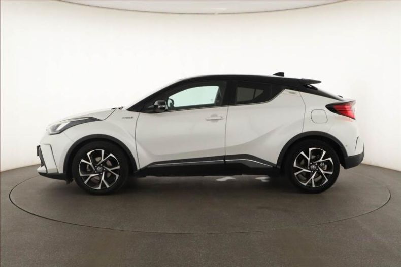 Toyota C-HR - hlavní fotka