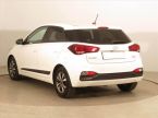 Hyundai i20 - fotka číslo 3