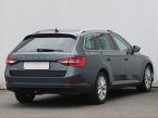 Škoda Superb - fotka číslo 4