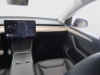 Tesla Model Y - fotka číslo 7
