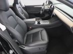Tesla Model Y - fotka číslo 8