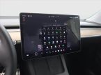 Tesla Model Y - fotka číslo 17
