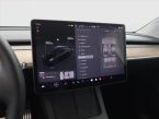 Tesla Model Y - fotka číslo 23