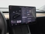 Tesla Model Y - fotka číslo 24