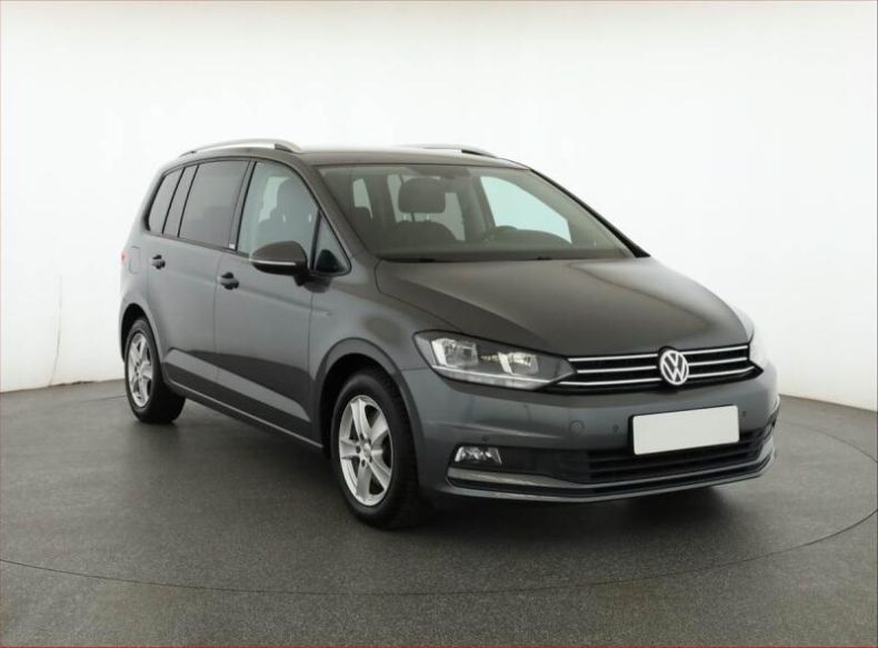 Volkswagen Touran - hlavní fotka inzerátu