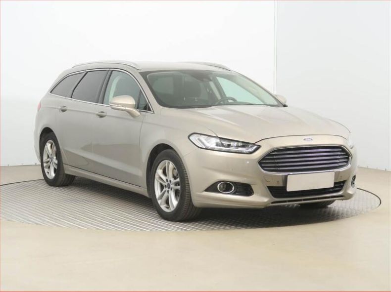 Ford Mondeo - hlavní foto