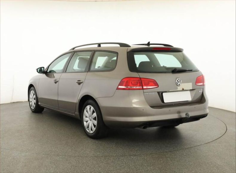 Volkswagen Passat - hlavní fotka