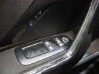 Peugeot 208 - fotka číslo 17