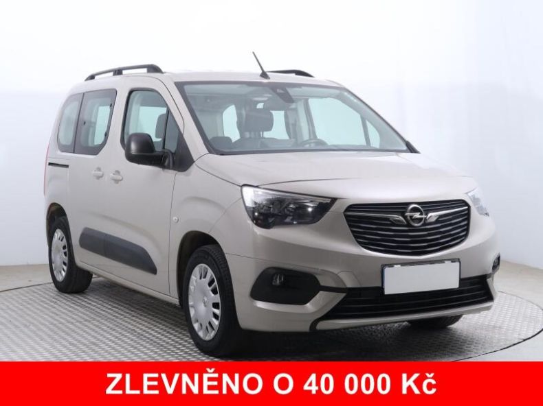 Opel Combo - hlavní foto