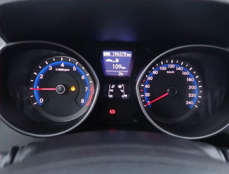 Hyundai i30 - hlavní fotka