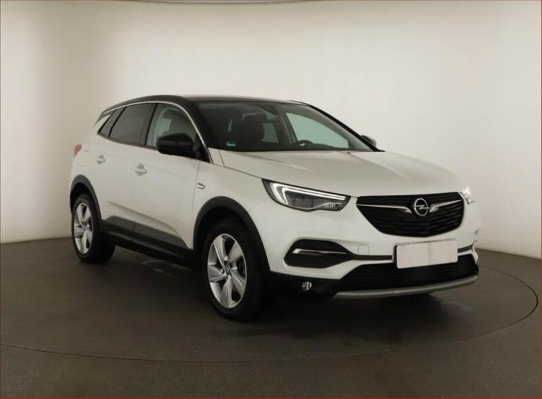Opel Grandland X - hlavní foto