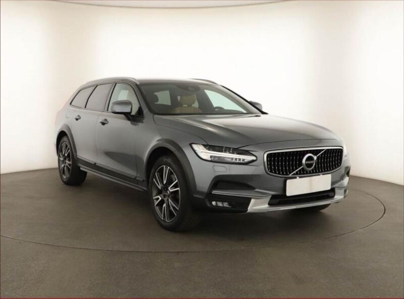 Volvo V90 - hlavní fotka inzerátu