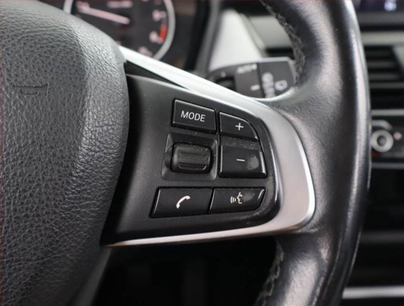 BMW Řada 2 - hlavní fotka