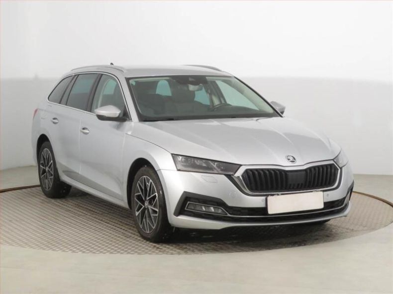 Škoda Octavia - hlavní foto